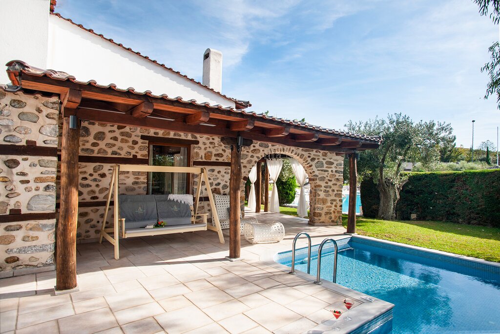 Acrotel Athena Residence, dog-friendly hotel, photo 2