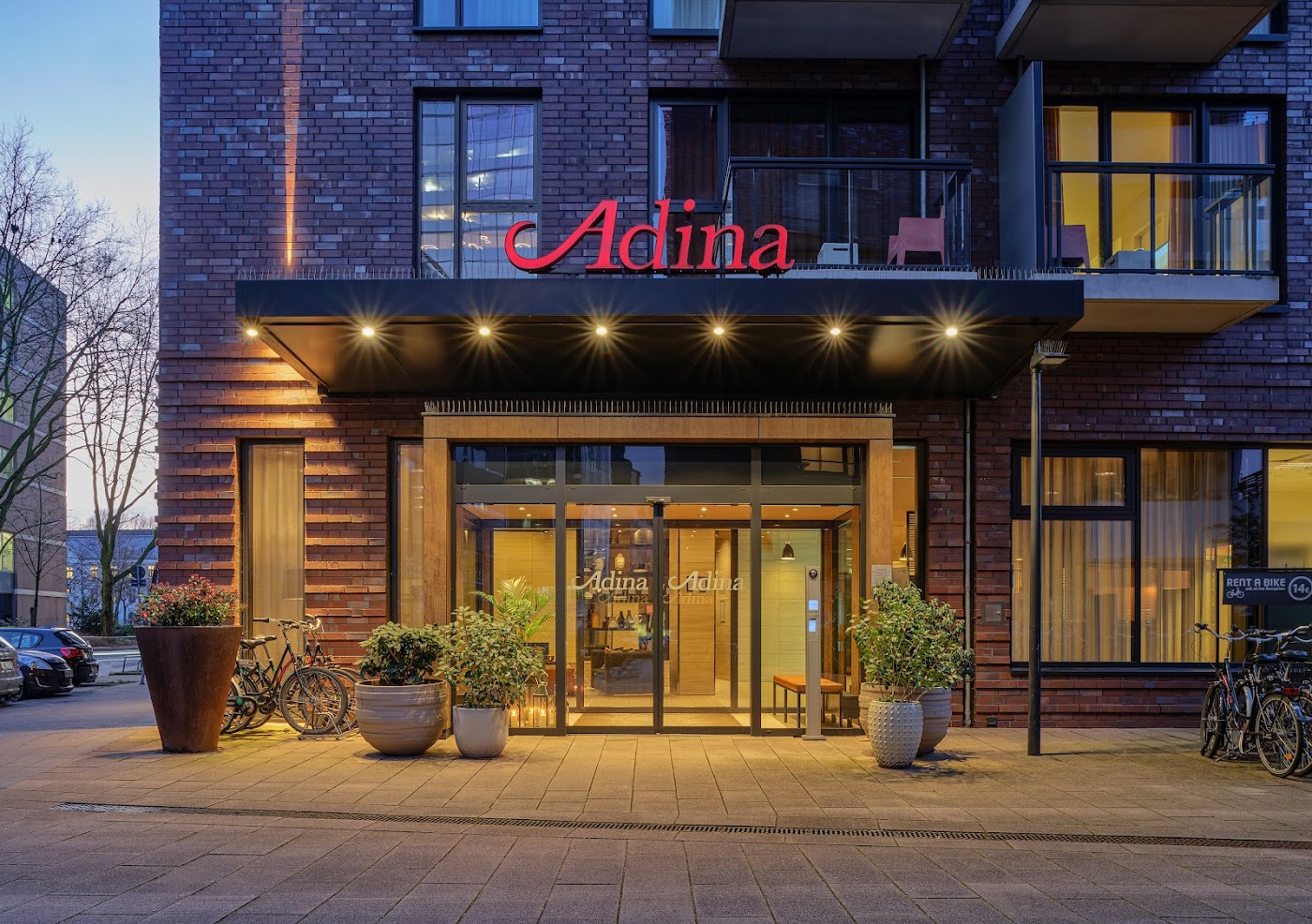 Adina Apartment Hotel Hamburg Michel, dog-friendly hotel, photo 2