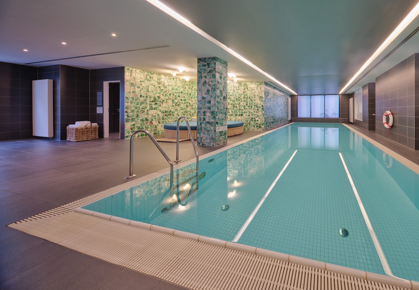 Adina Apartment Hotel Hamburg Michel, dog-friendly hotel, photo 4