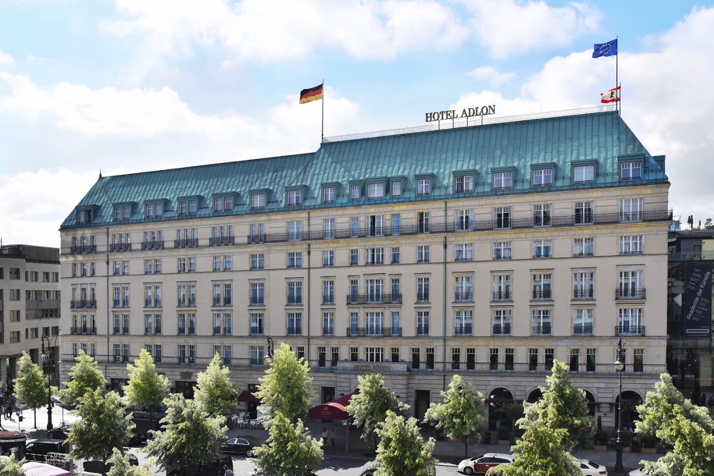 Hotel Adlon Kempinski Berlin, dog-friendly hotel, photo 2