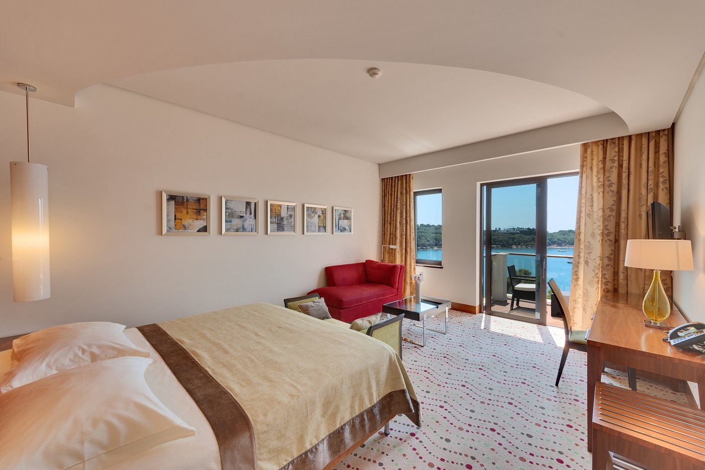 Adults Exclusive Hotel Monte Mulini, dog-friendly hotel, photo 3