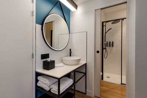 Aloft Dijon, dog-friendly hotel, photo 5