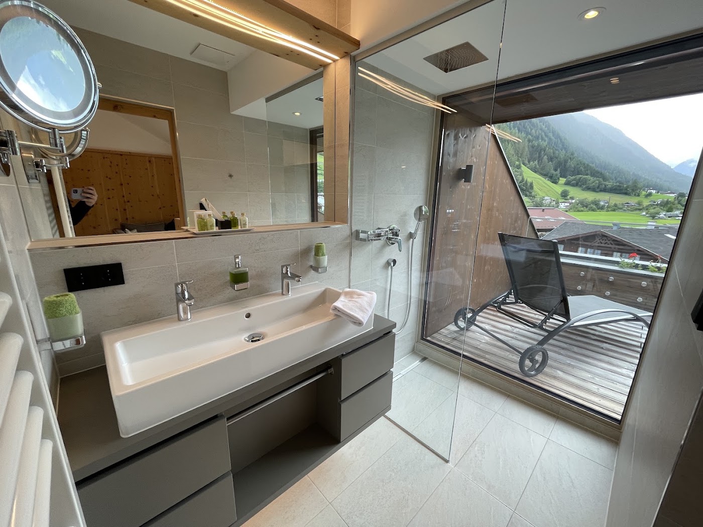 Alpeiner Nature Resort Tirol, dog-friendly hotel, photo 5