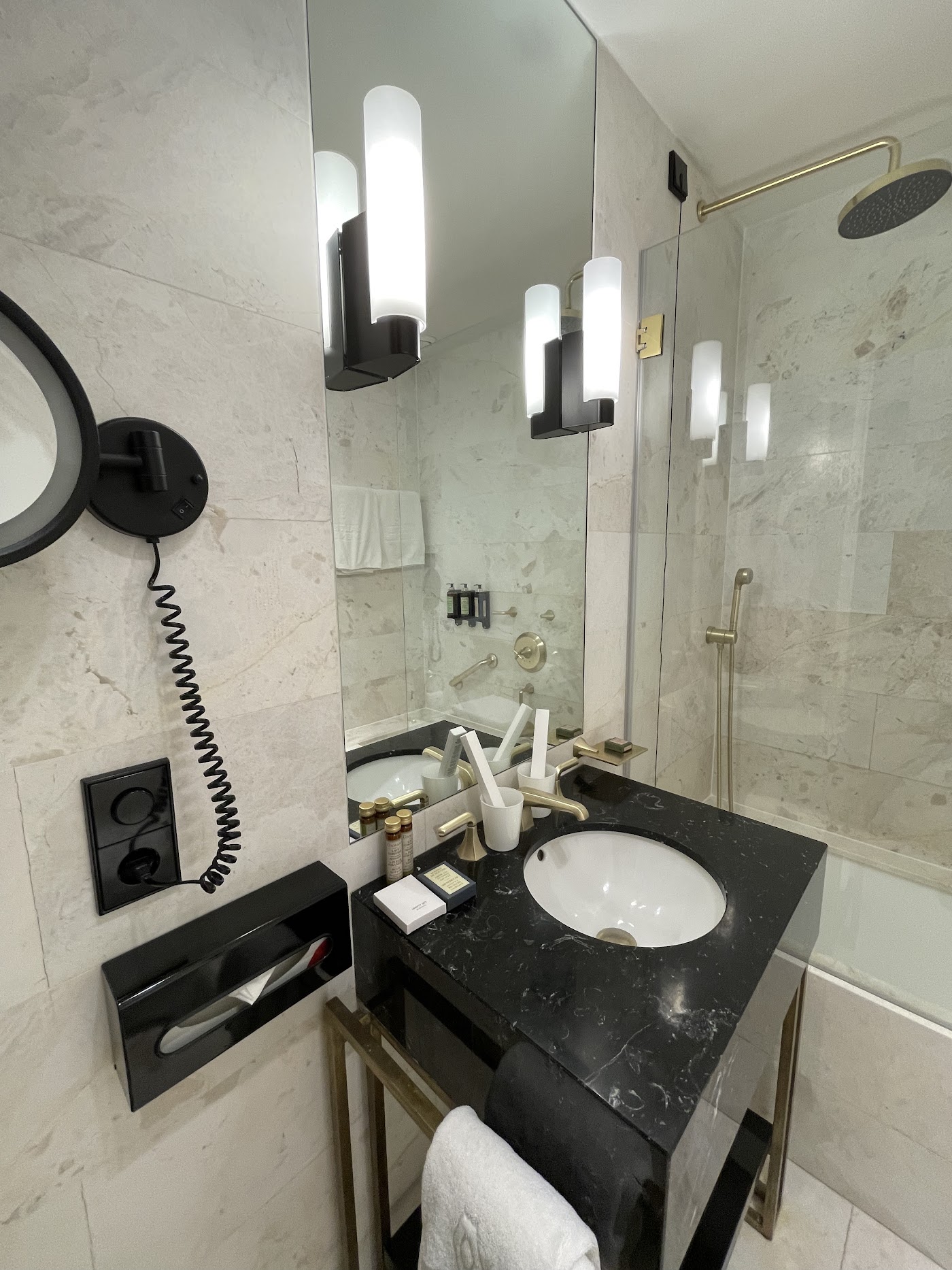 Altis Avenida Hotel, dog-friendly hotel, photo 4