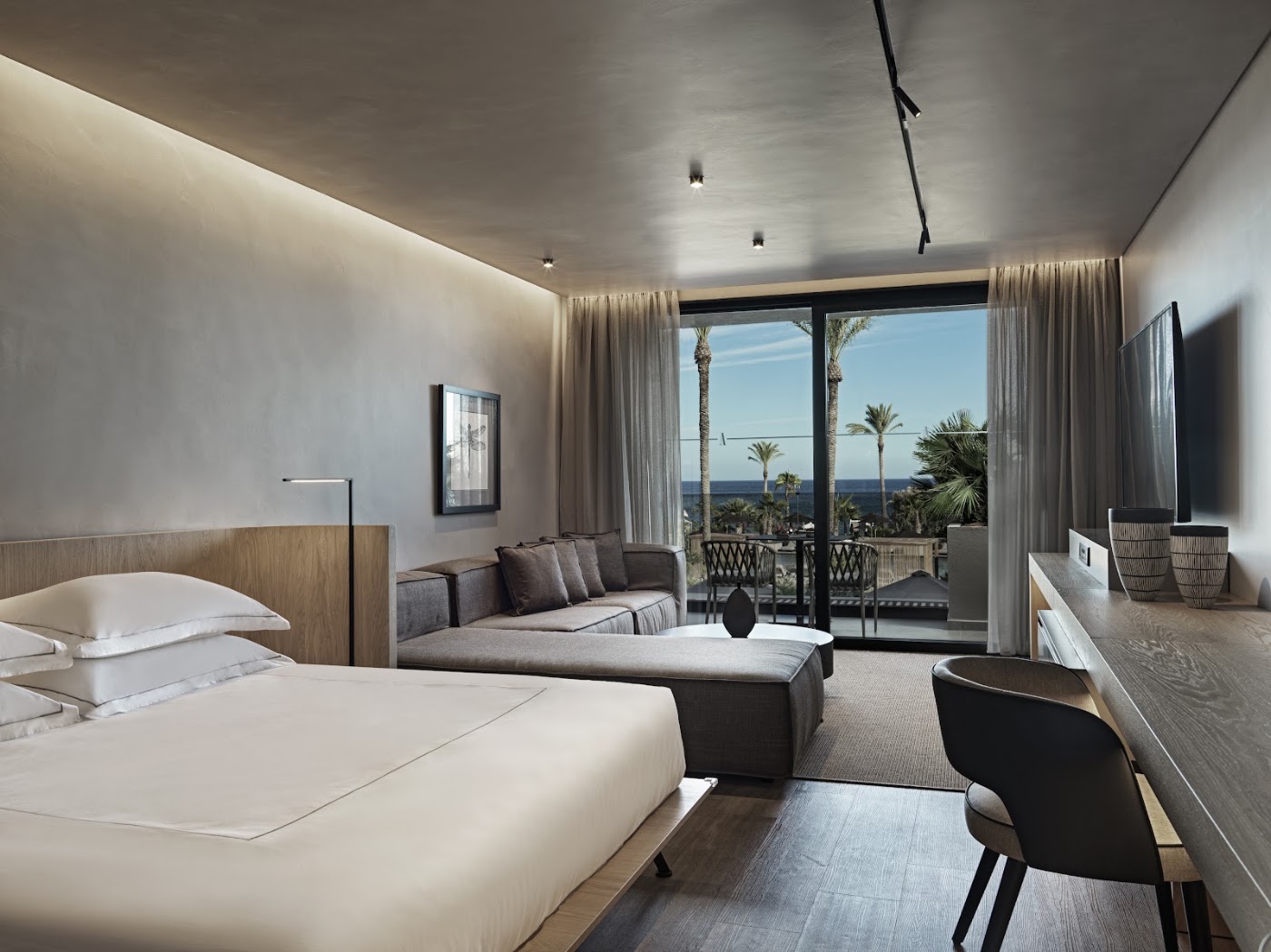 Ammades All Suites Beach Hotel & Spa, dog-friendly hotel, photo 3