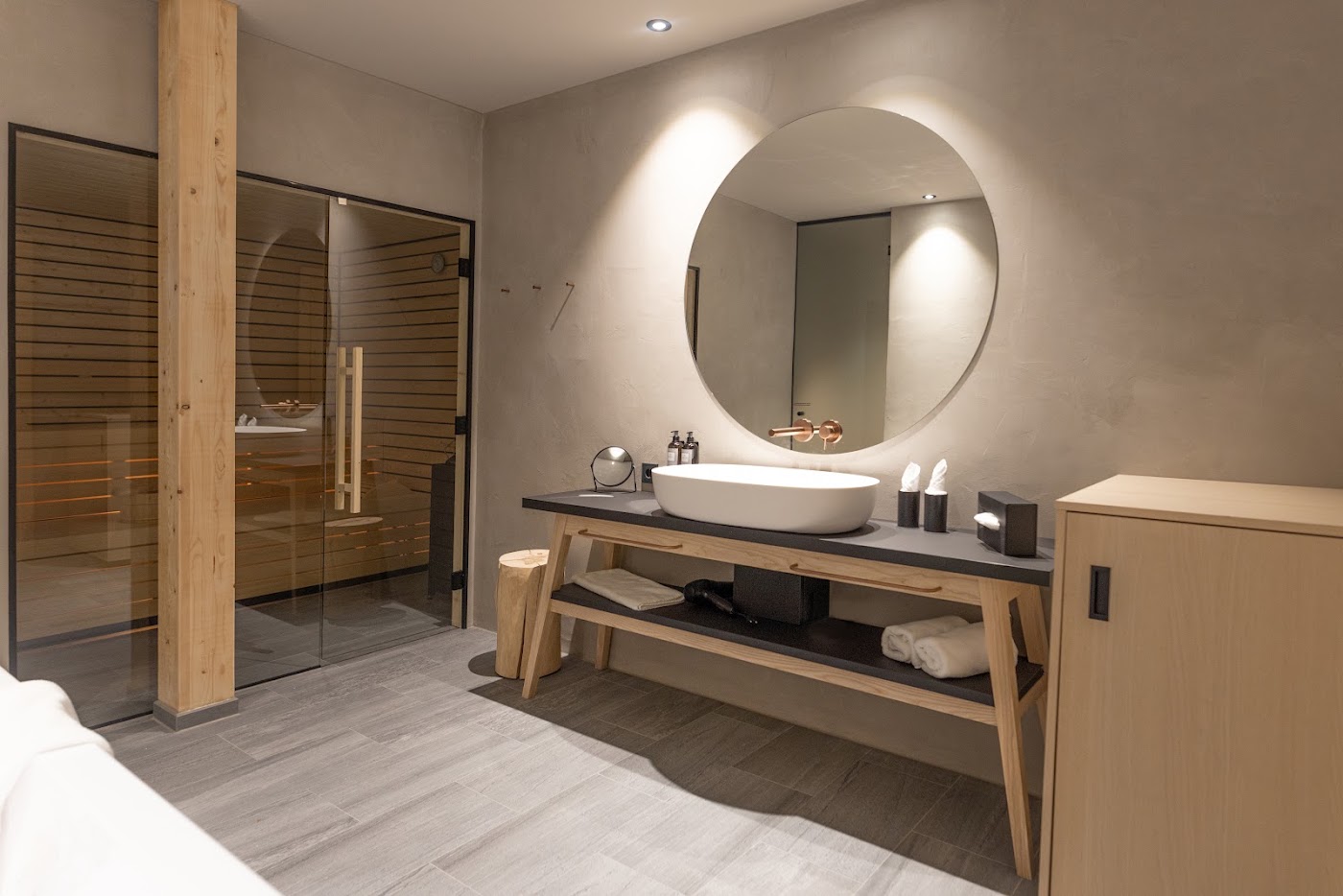 AMRAI Suites, dog-friendly hotel, photo 5