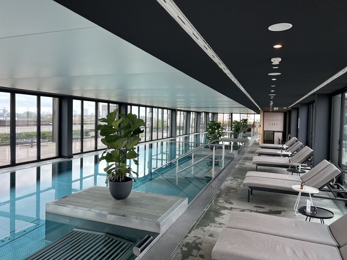 Andaz Munich Schwabinger Tor, dog-friendly hotel, photo 3