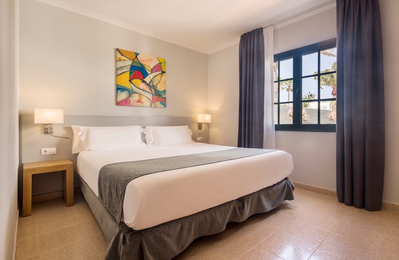 Aparthotel ILUNION Costa Sal Lanzarote, dog-friendly hotel, photo 2