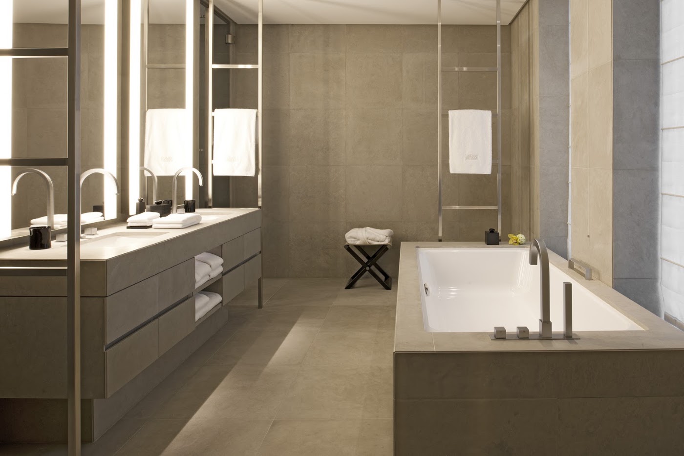 Armani Hotel Milano, dog-friendly hotel, photo 4