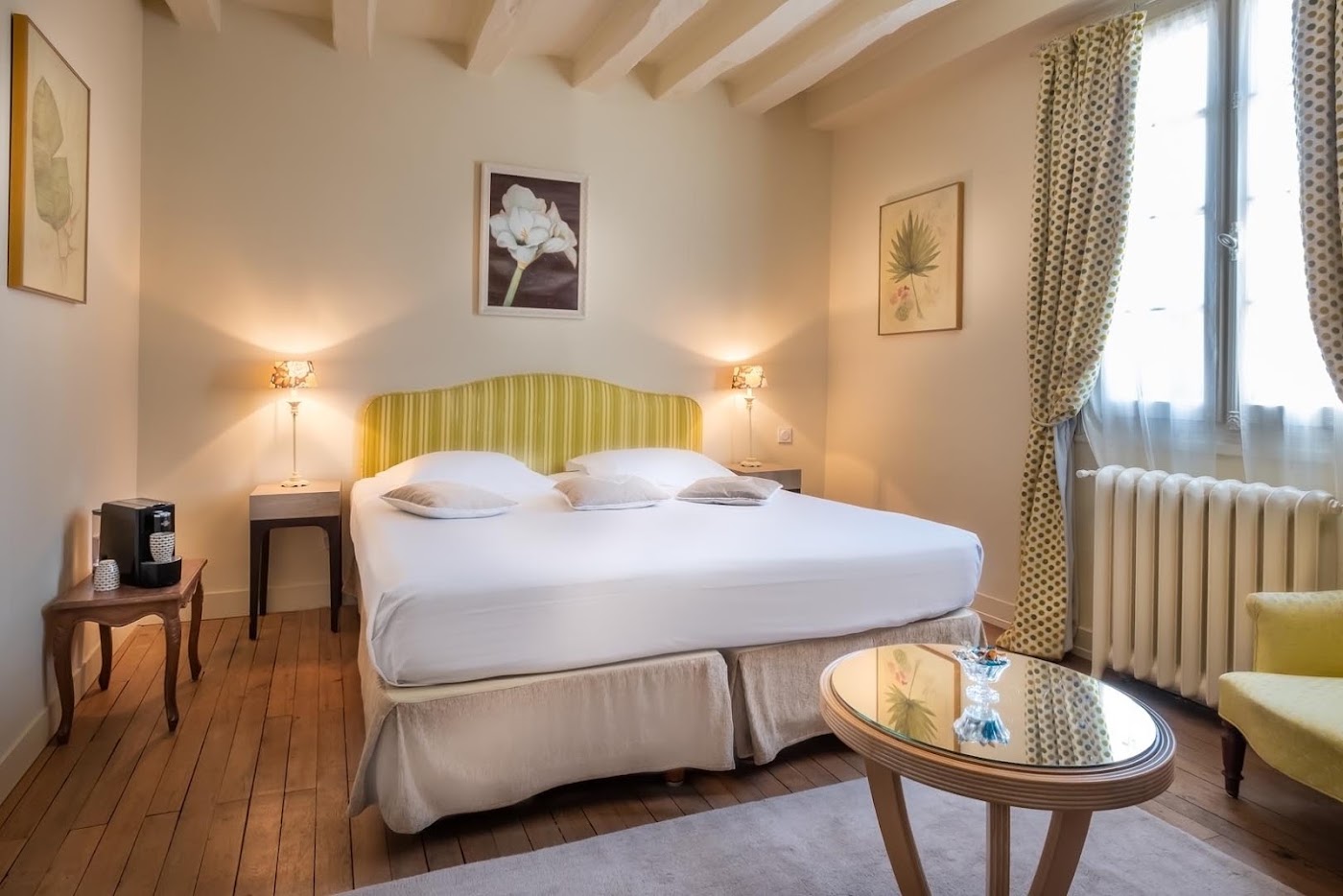 Auberge du Bon Laboureur, dog-friendly hotel, photo 3