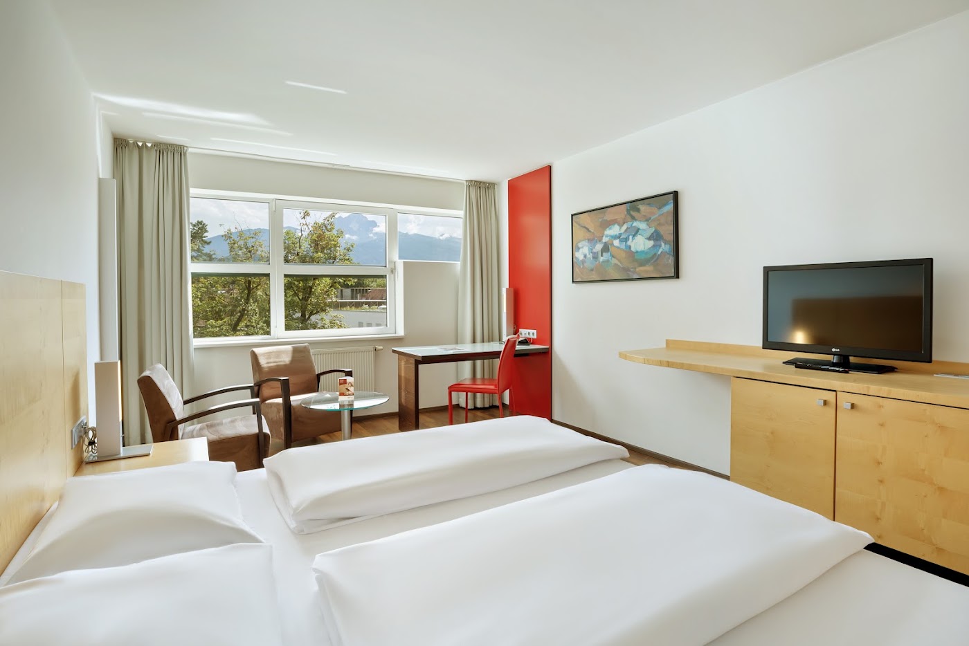 Austria Trend Hotel Congress Innsbruck, dog-friendly hotel, photo 3
