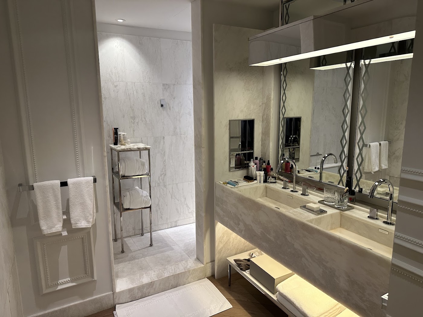 Baccarat Hotel New York, dog-friendly hotel, photo 5