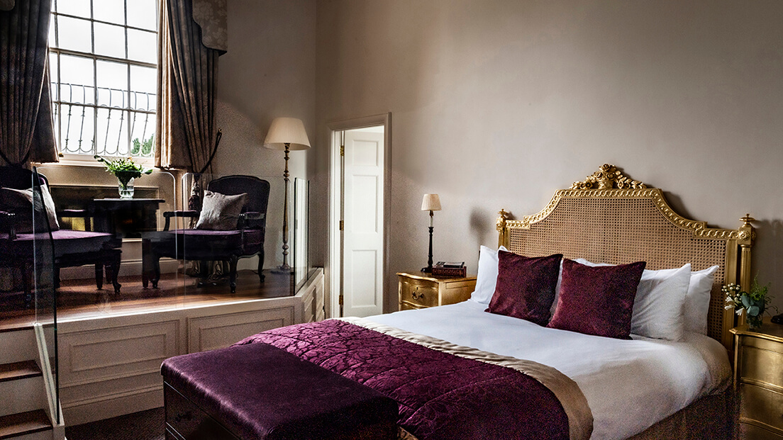 Bailbrook House Hotel, dog-friendly hotel, photo 2