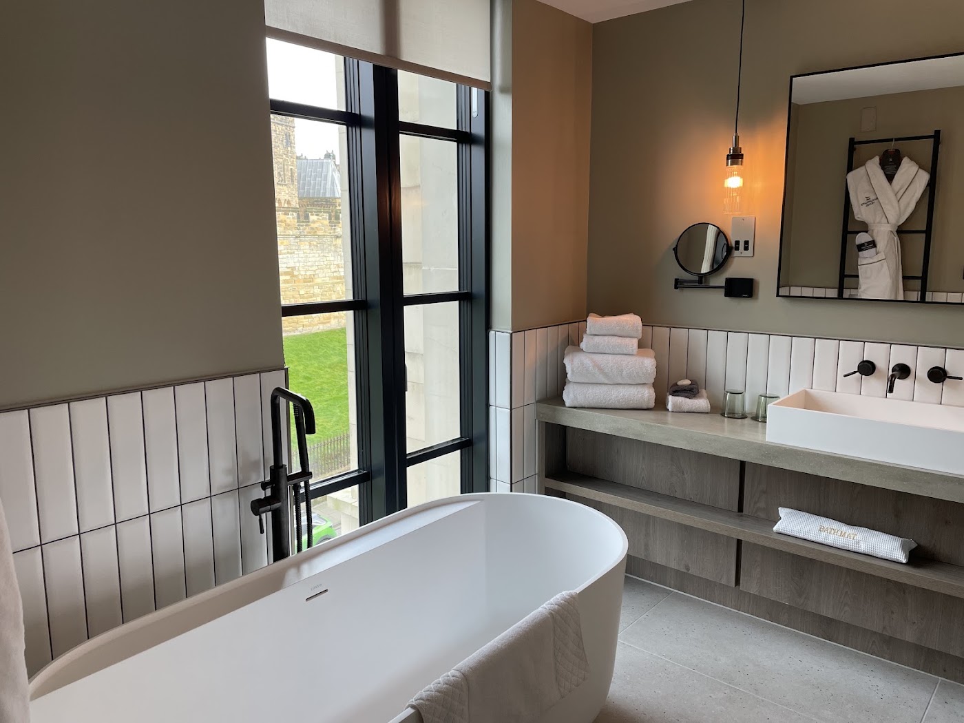Bailiffgate Hotel, dog-friendly hotel, photo 4