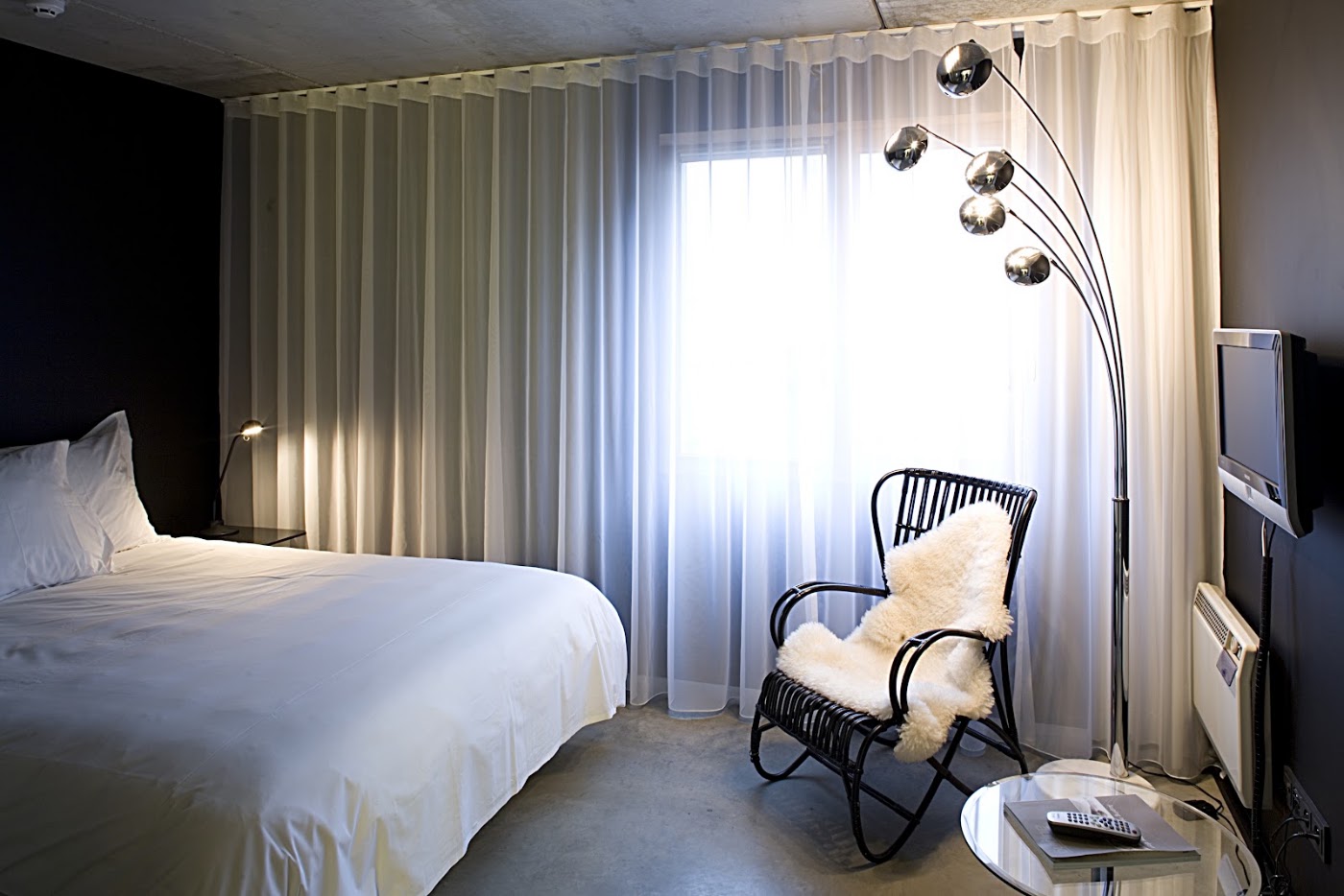 BANKS Antwerp, dog-friendly hotel, photo 2