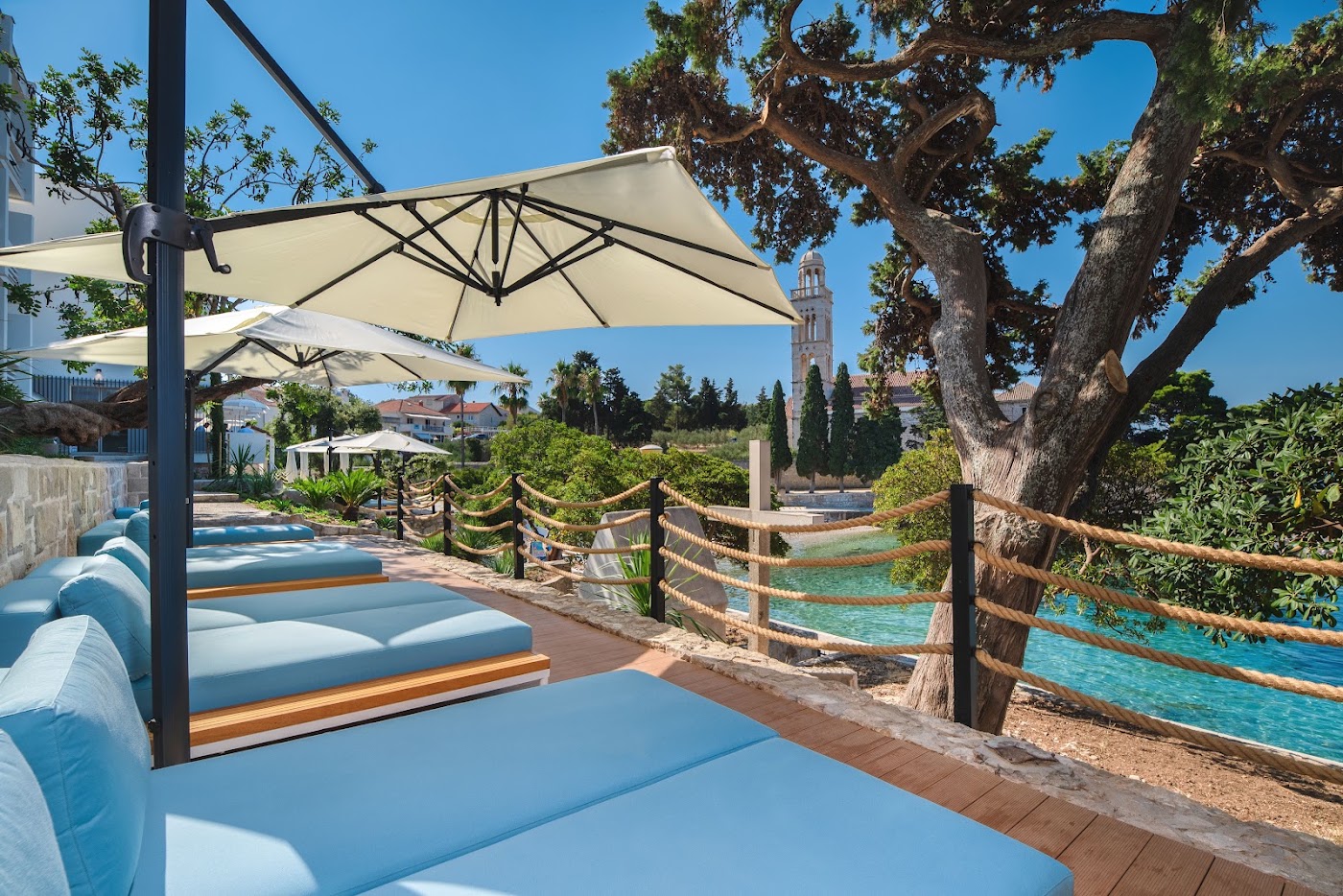 Beach Bay Hvar Hotel, dog-friendly hotel, photo 4