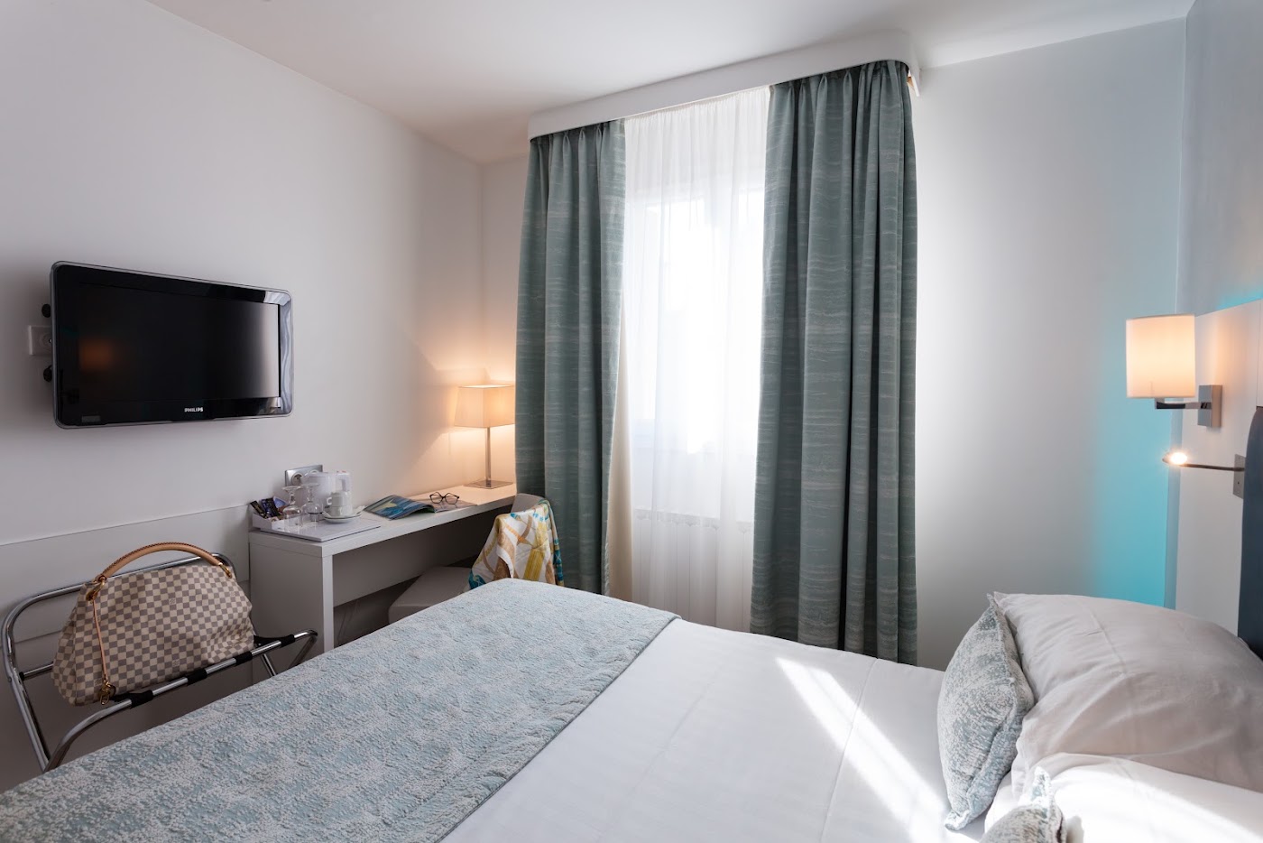 Best Western Plus Hôtel Carlton, dog-friendly hotel, photo 3