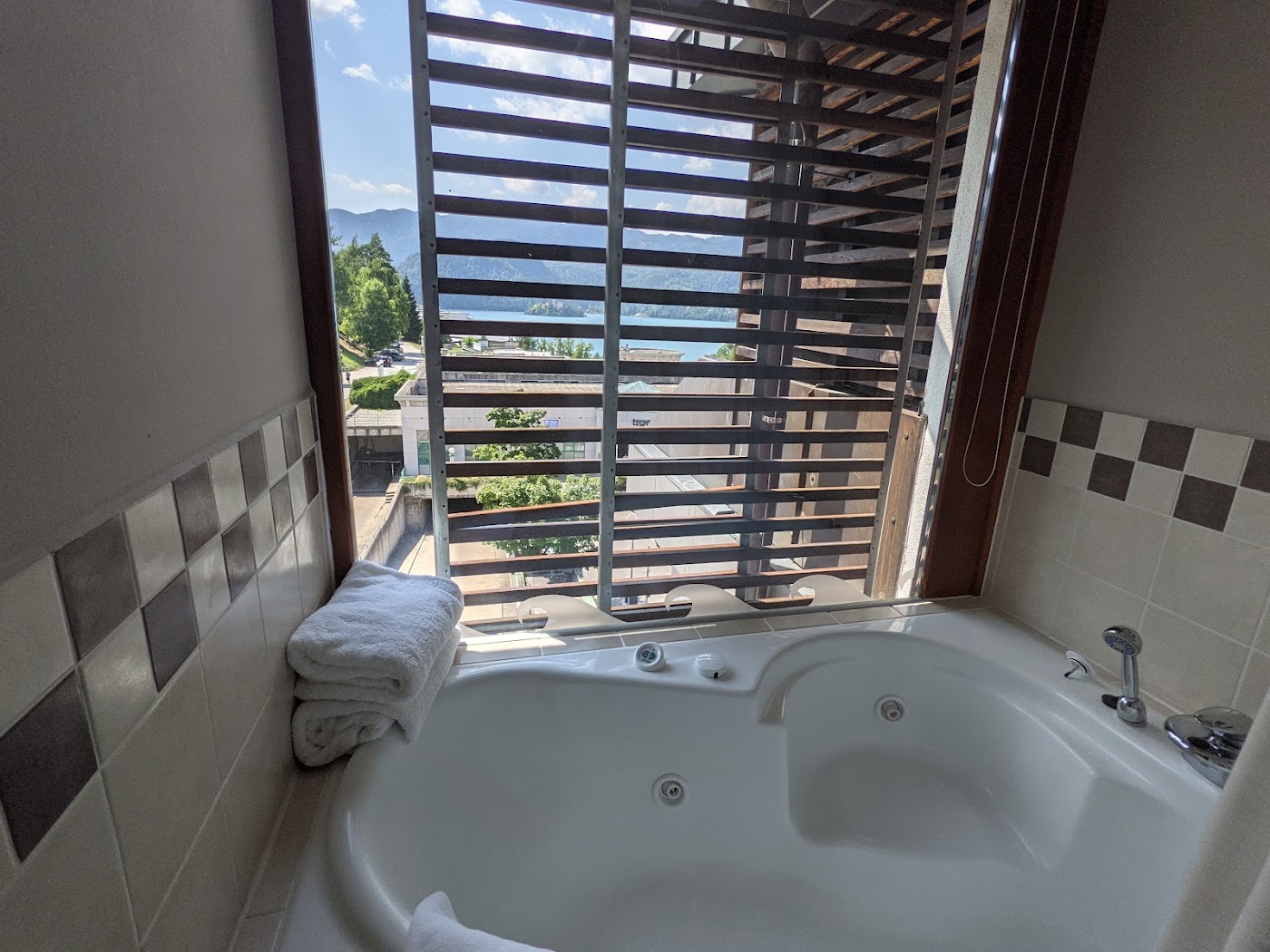 Best Western Premier Hotel Lovec, dog-friendly hotel, photo 5