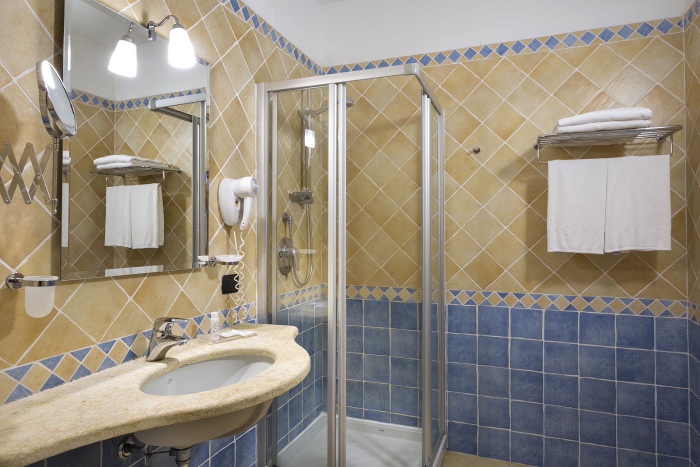 Blu Hotel Morisco, dog-friendly hotel, photo 5