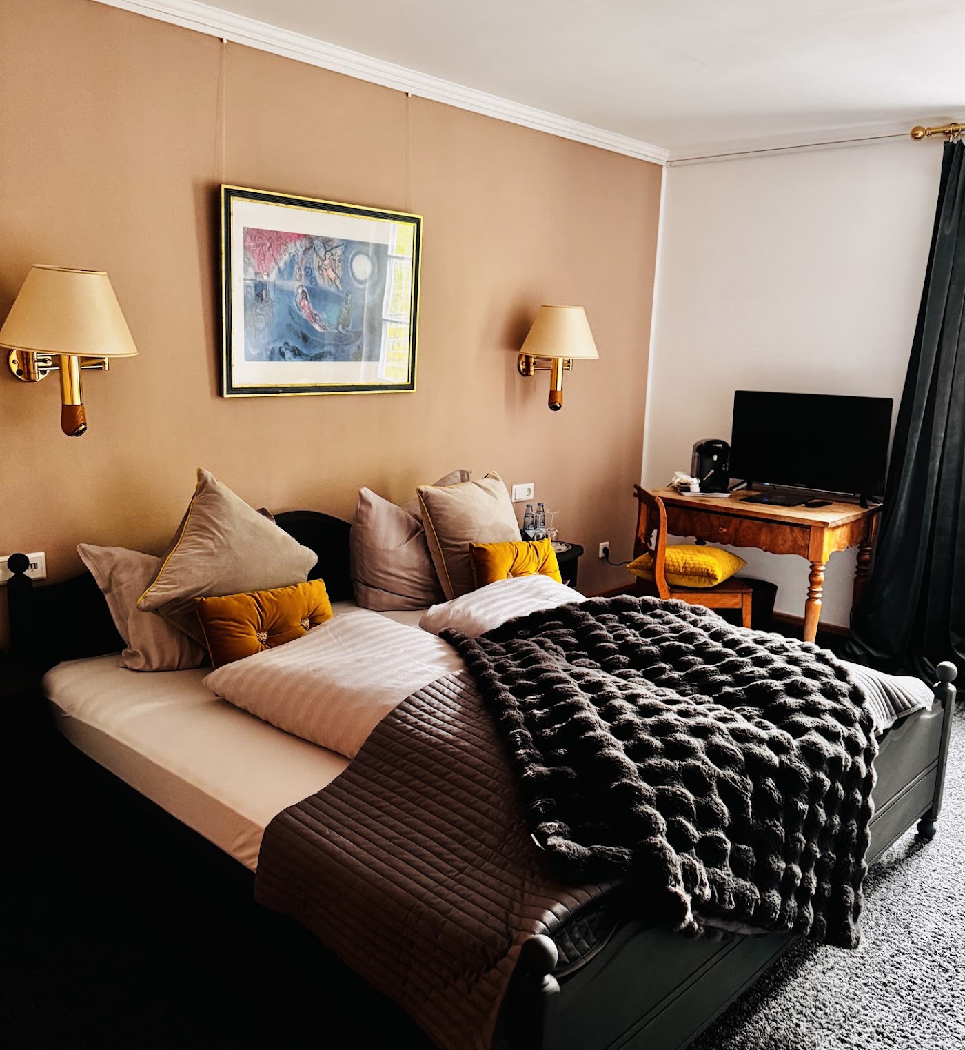 Boutique Hotel Zum Weissen Schwanen, dog-friendly hotel, photo 3