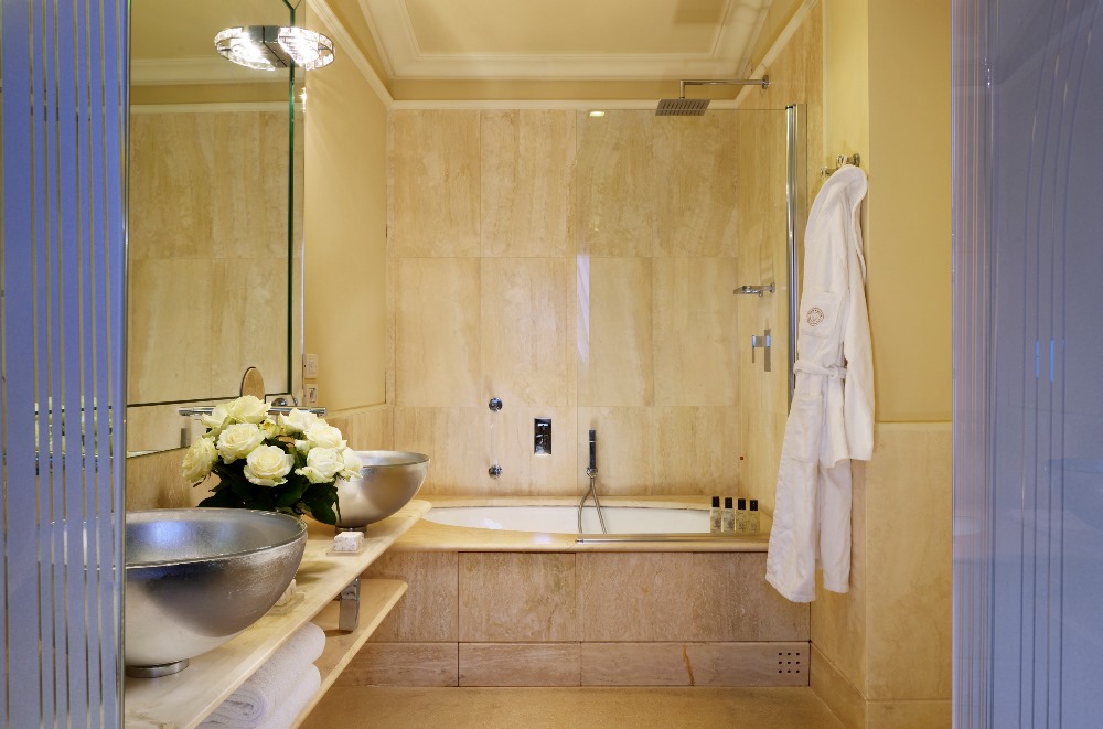 Brunelleschi Hotel, dog-friendly hotel, photo 4