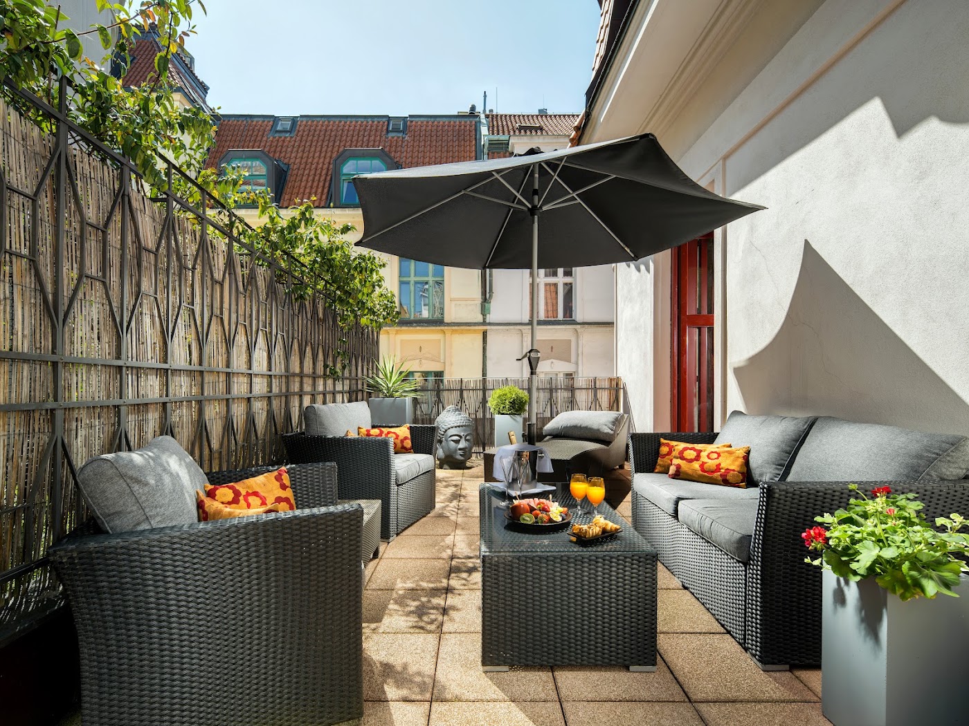 Buddha-Bar Hotel Prague, dog-friendly hotel, photo 2