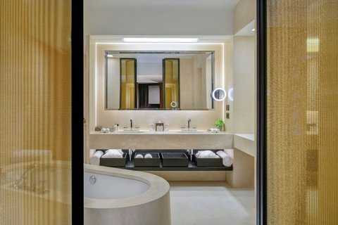 Bvlgari Hotel Milano, dog-friendly hotel, photo 5