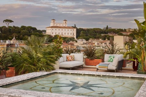Bvlgari Hotel Roma, dog-friendly hotel, photo 2