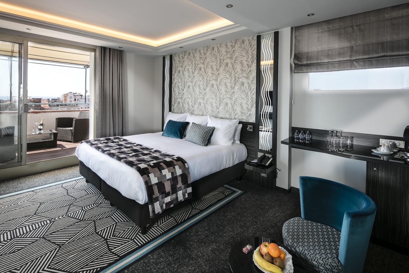 BW Premier Collection Le Mondial, dog-friendly hotel, photo 3