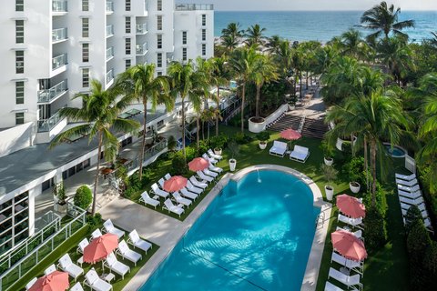 Cadillac Hotel and Beach Club, dog-friendly hotel, photo 2