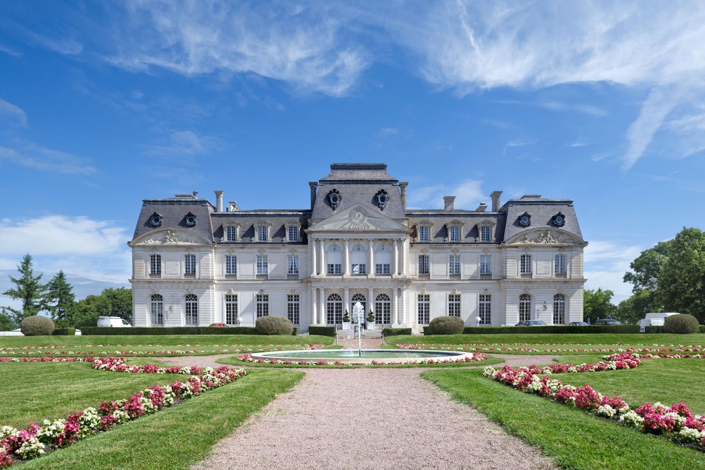 Château d'Artigny, dog-friendly hotel, photo 2