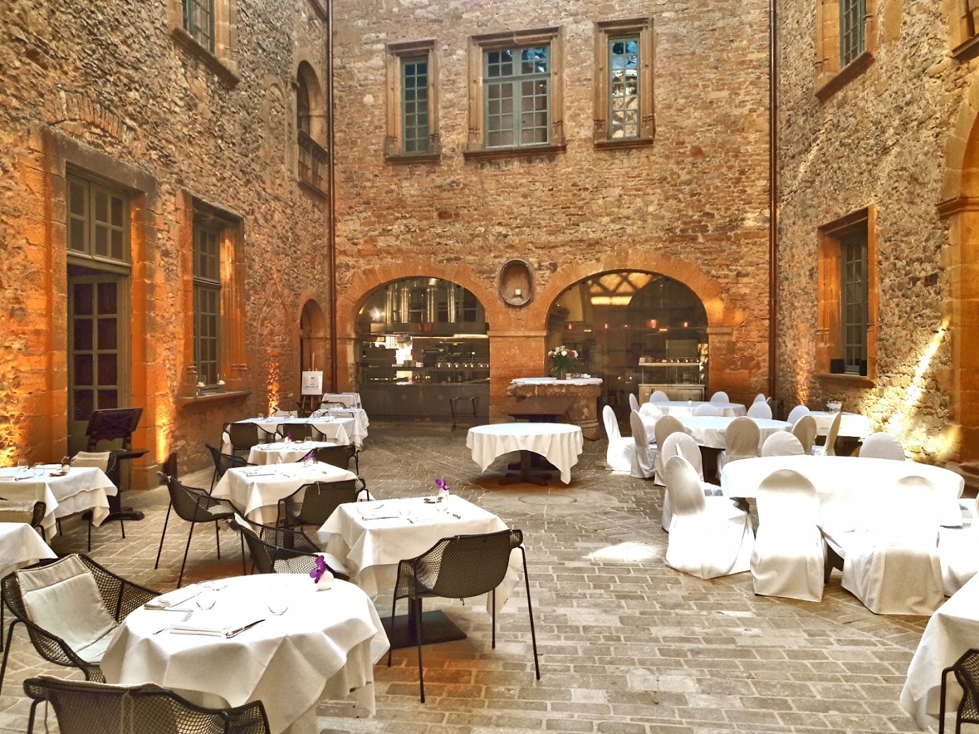 Château de Bagnols, dog-friendly hotel, photo 5