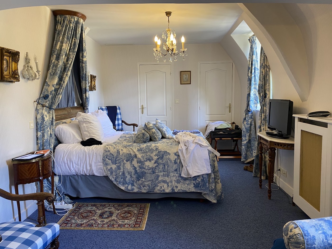 Château de Pray, dog-friendly hotel, photo 3