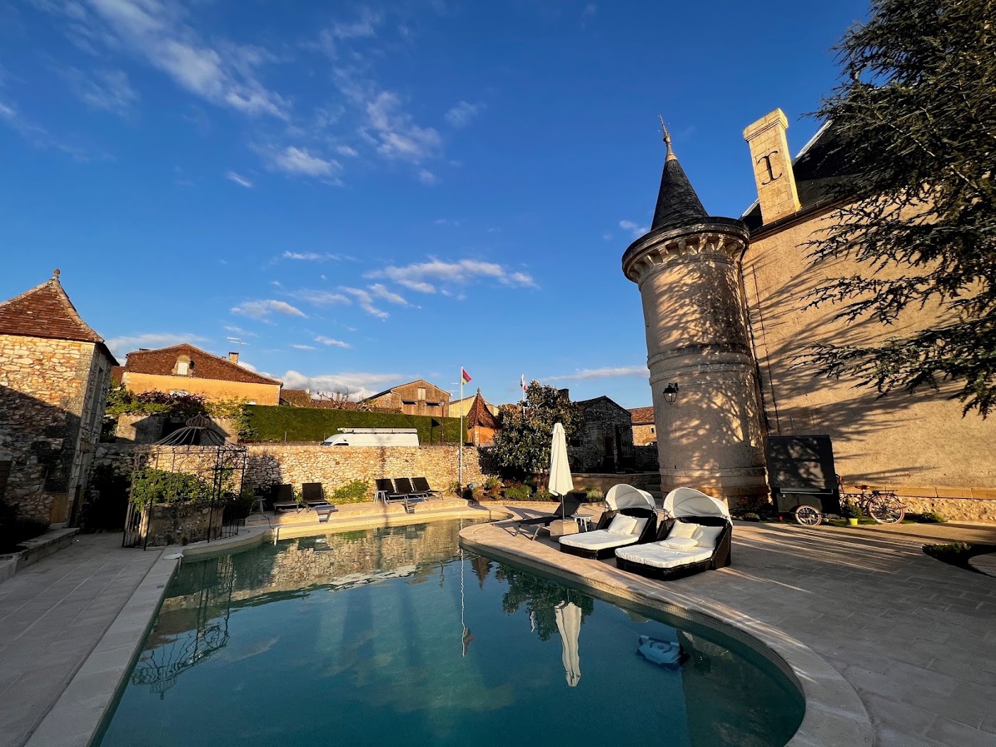Château Hôtel Edward 1er, dog-friendly hotel, photo 4
