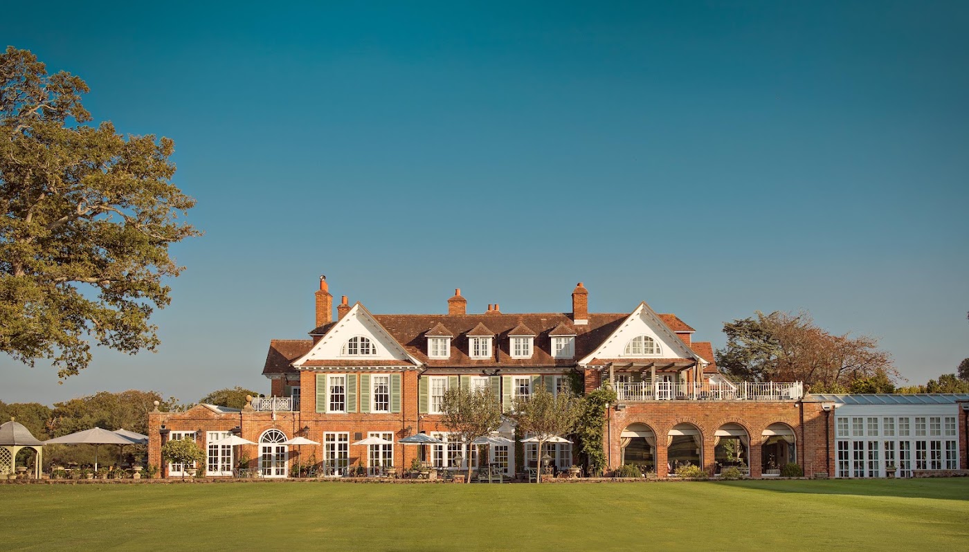Chewton Glen, dog-friendly hotel, photo 2