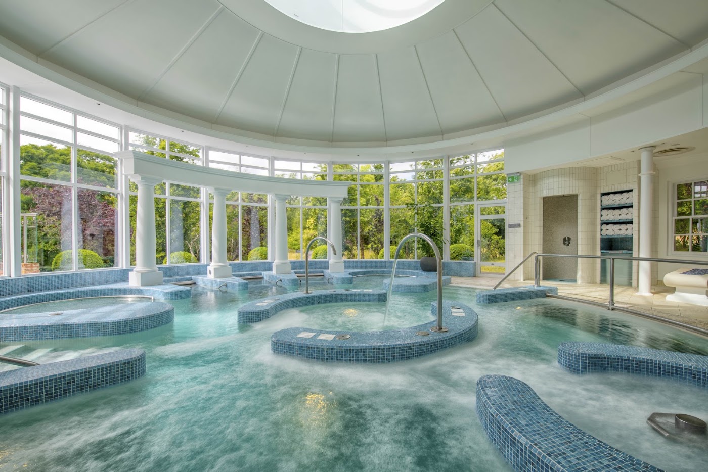 Chewton Glen, dog-friendly hotel, photo 4