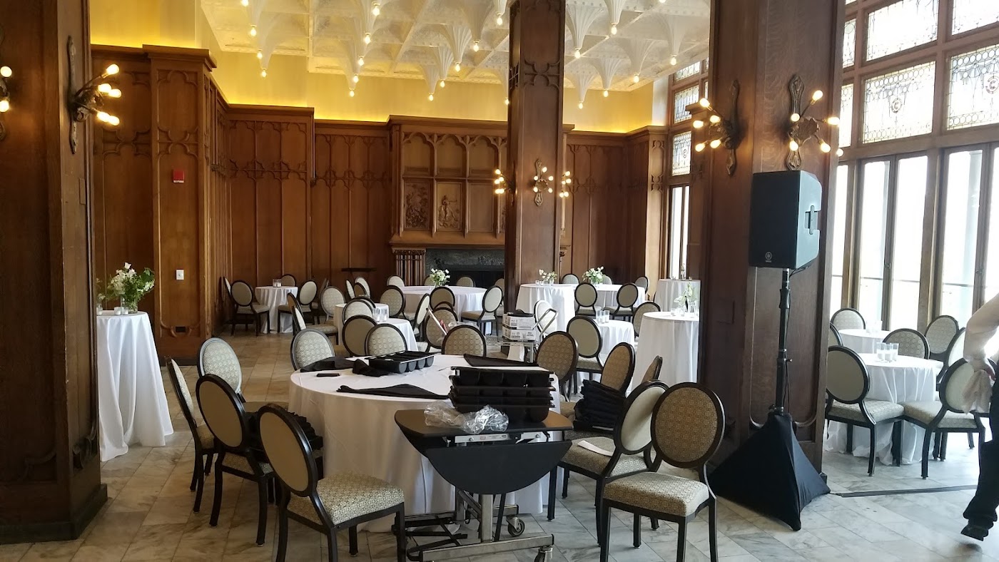 Chicago Athletic Association, dog-friendly hotel, photo 5