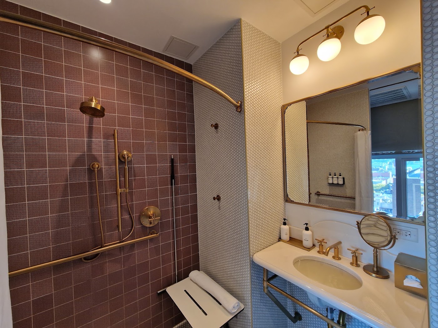 CIVILIAN Hotel, dog-friendly hotel, photo 4