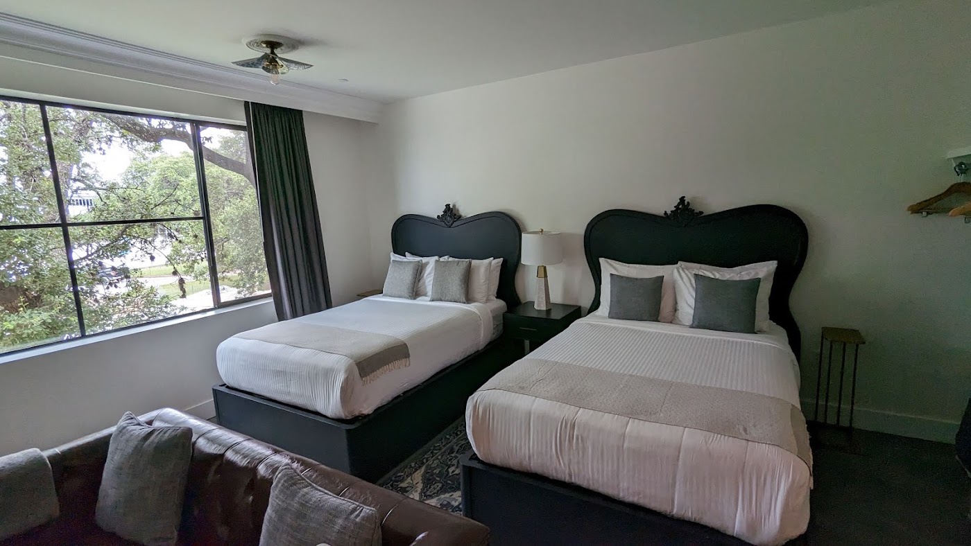 Colton House Hotel, dog-friendly hotel, photo 2