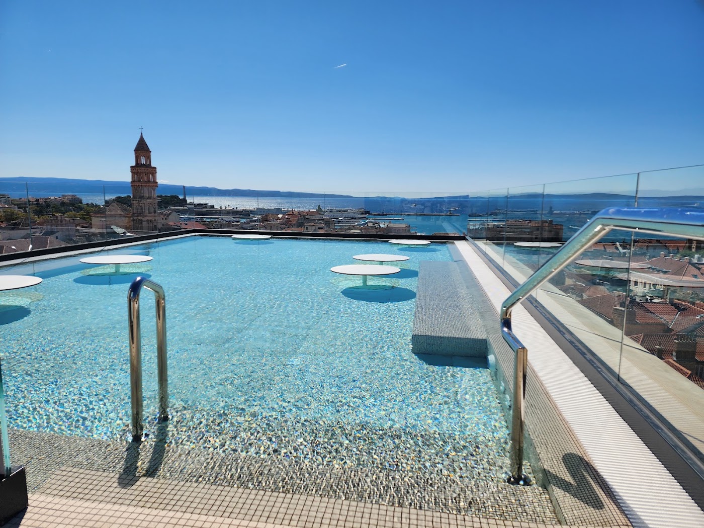 Cornaro Hotel, dog-friendly hotel, photo 4