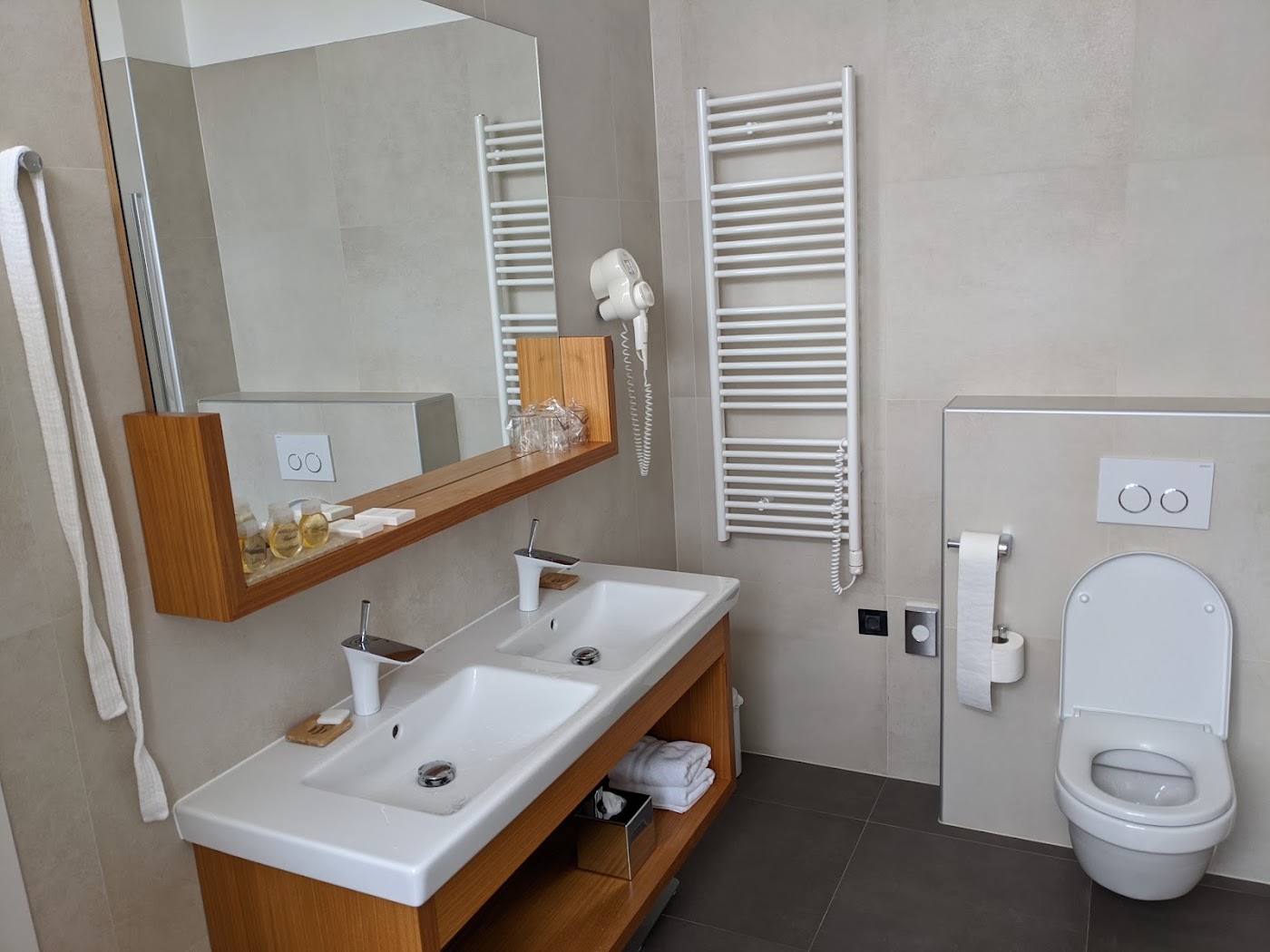 Cornaro Hotel, dog-friendly hotel, photo 5