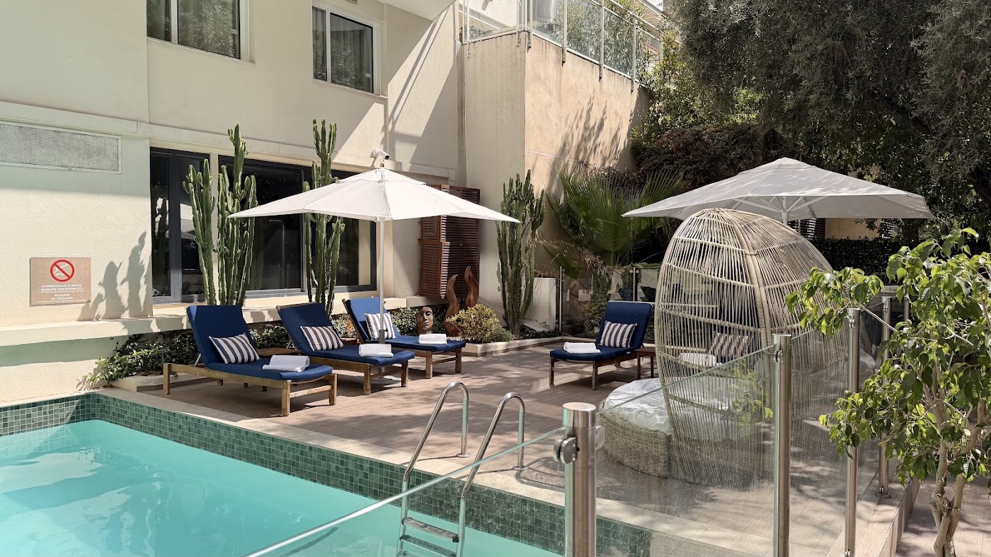 Croisette Beach Hotel Cannes MGallery, dog-friendly hotel, photo 4