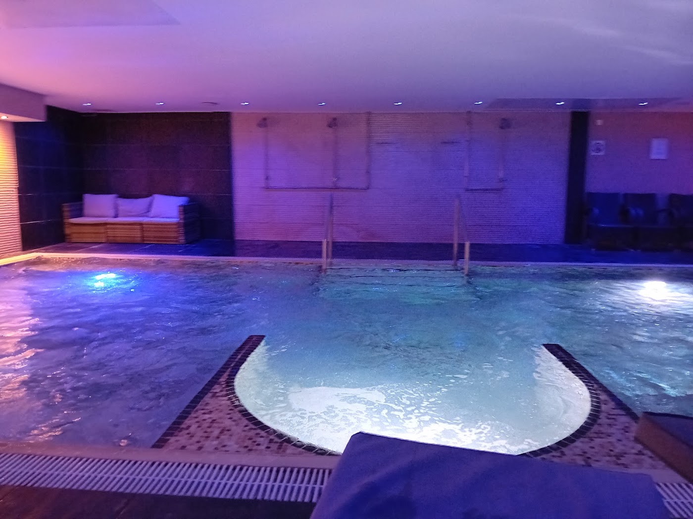 Daffodil Hotel & Spa, dog-friendly hotel, photo 3
