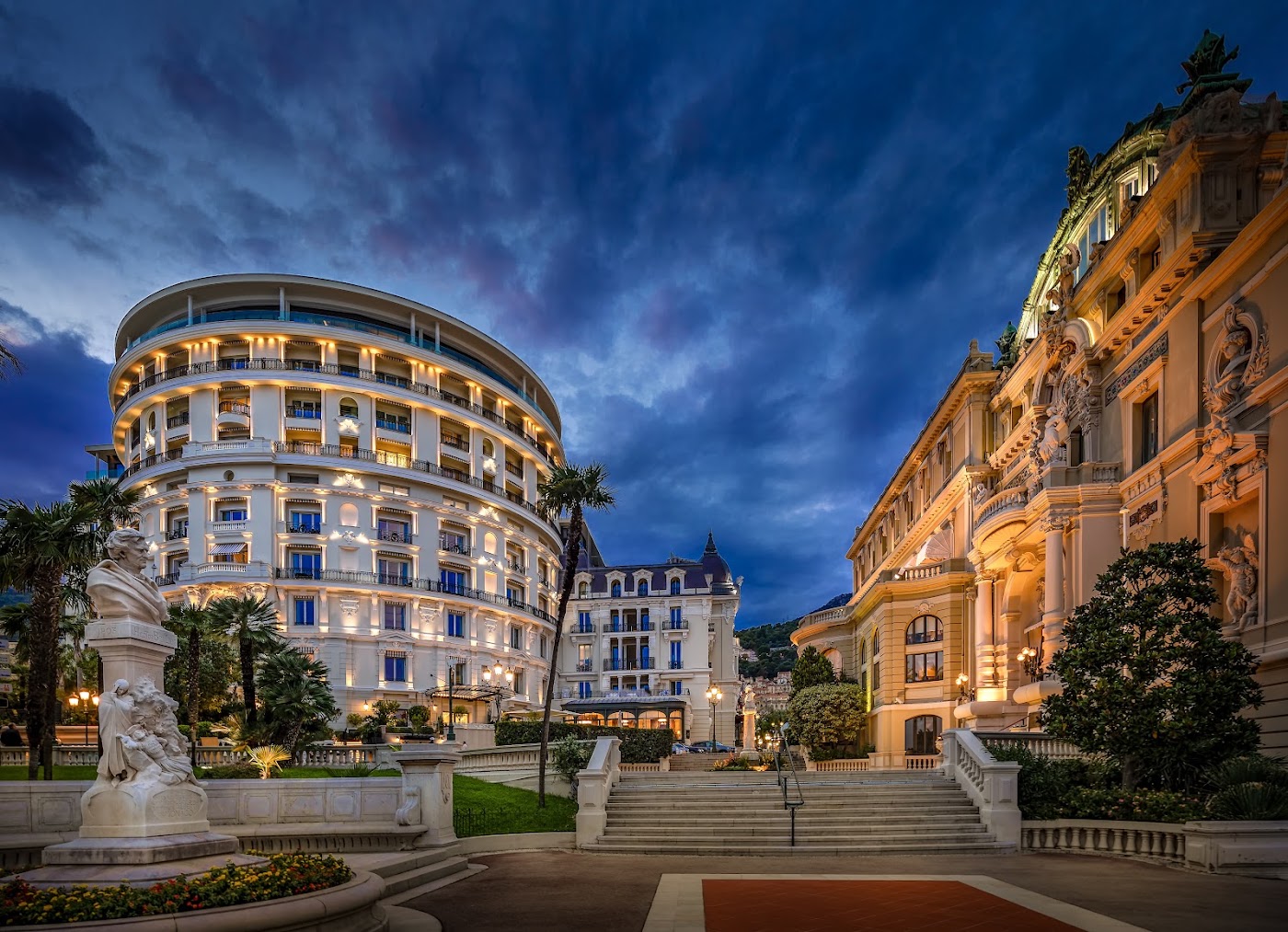 Hôtel de Paris Monte-Carlo, dog-friendly hotel, photo 2