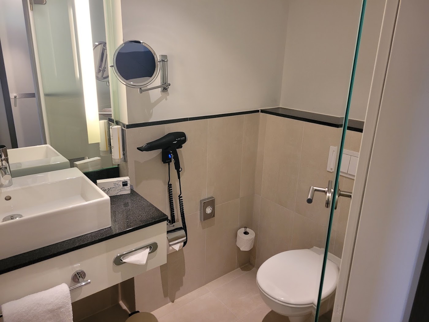 Dorint Hotel Hamburg-Eppendorf, dog-friendly hotel, photo 4