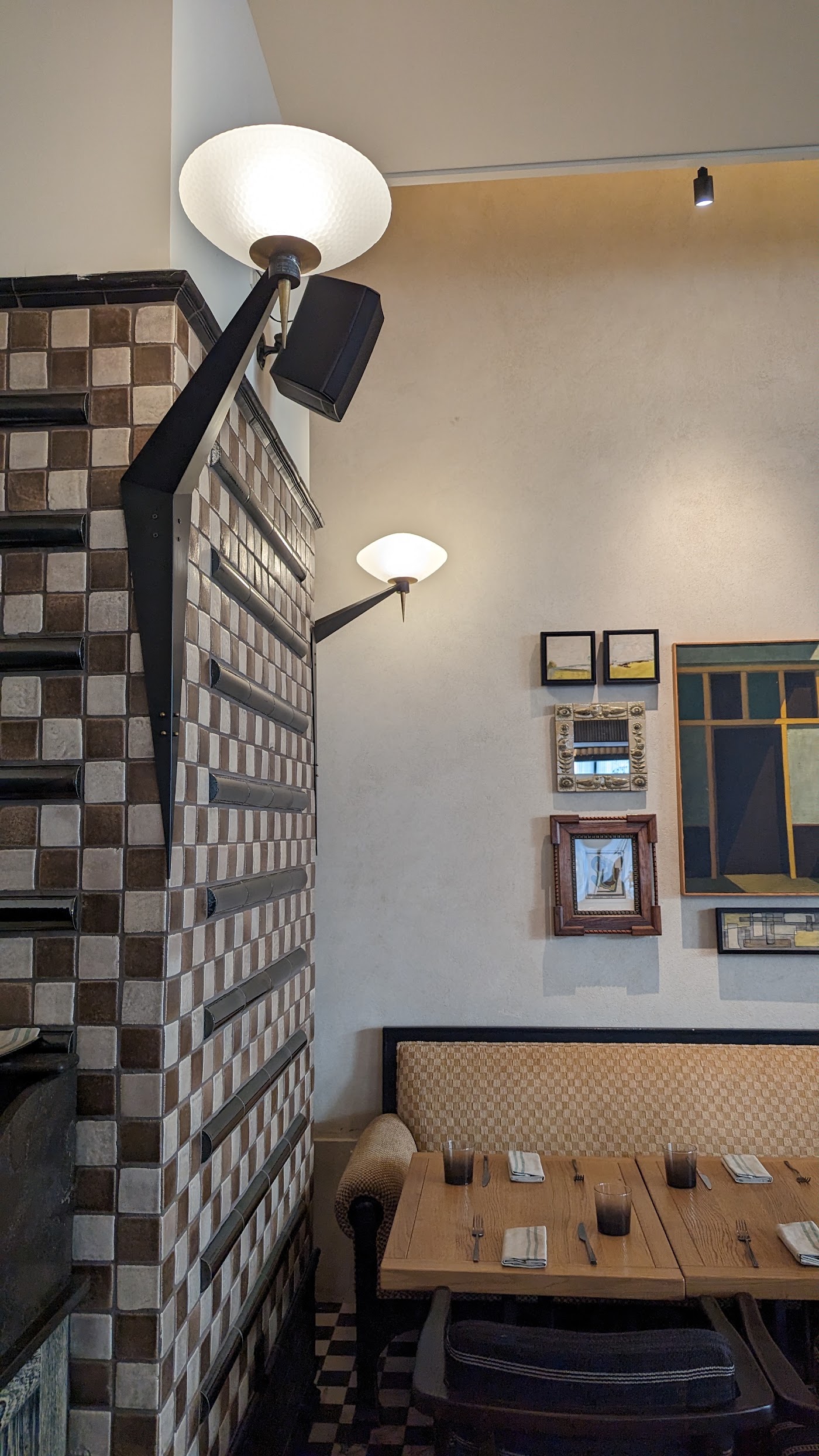 Downtown Los Angeles Proper Hotel, dog-friendly hotel, photo 5