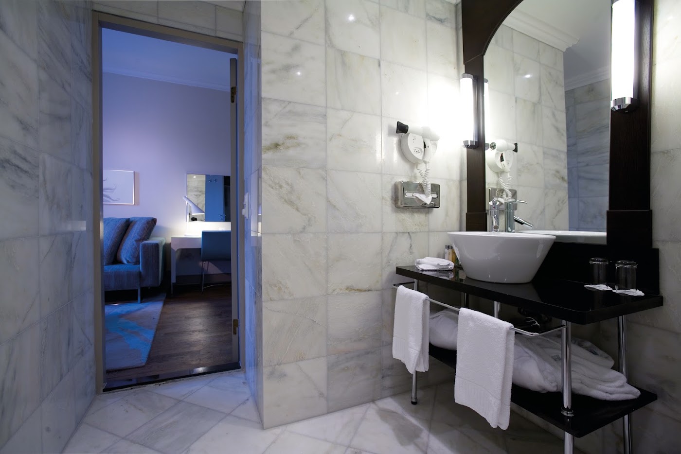 Elite Hotel Stockholm Plaza, dog-friendly hotel, photo 5