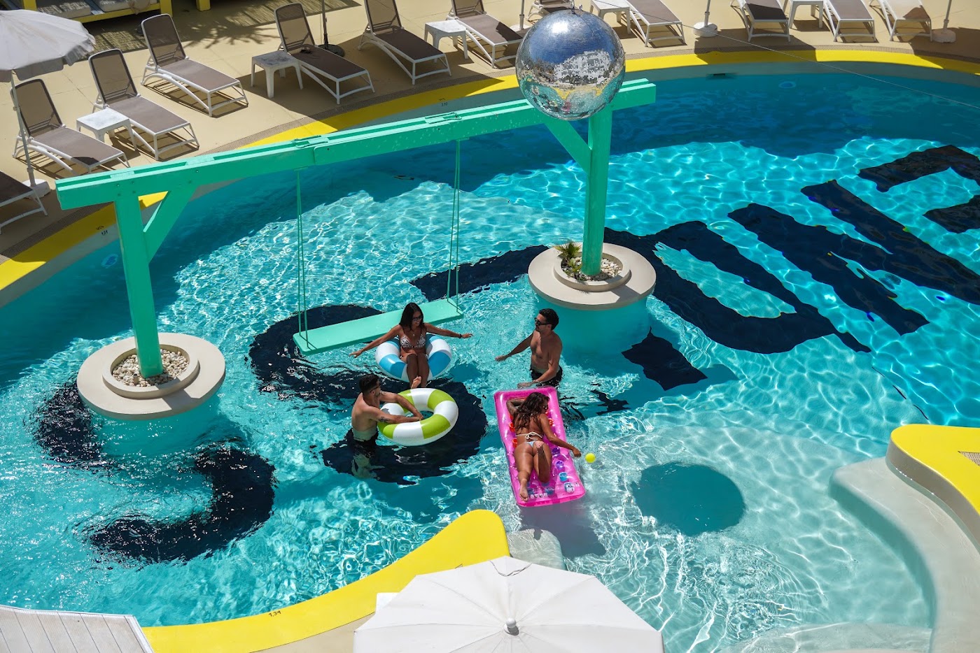 Endlss Beach & Disco Hotel Ibiza, Adults Only, dog-friendly hotel, photo 5