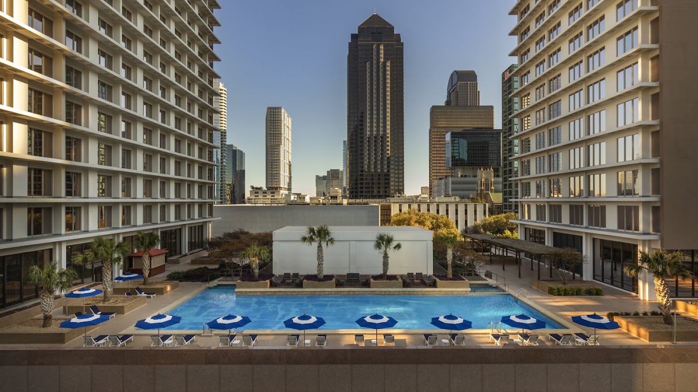 Fairmont Dallas, dog-friendly hotel, photo 2