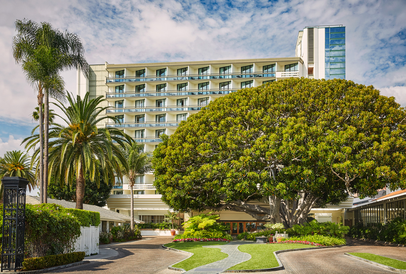 Fairmont Miramar Hotel and Bungalows, dog-friendly hotel, photo 2